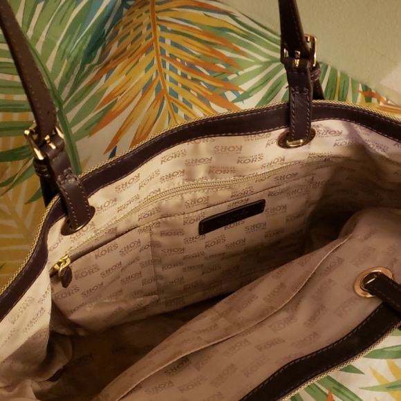 Michael Kors tan brown tote bag - Picture 2 of 2